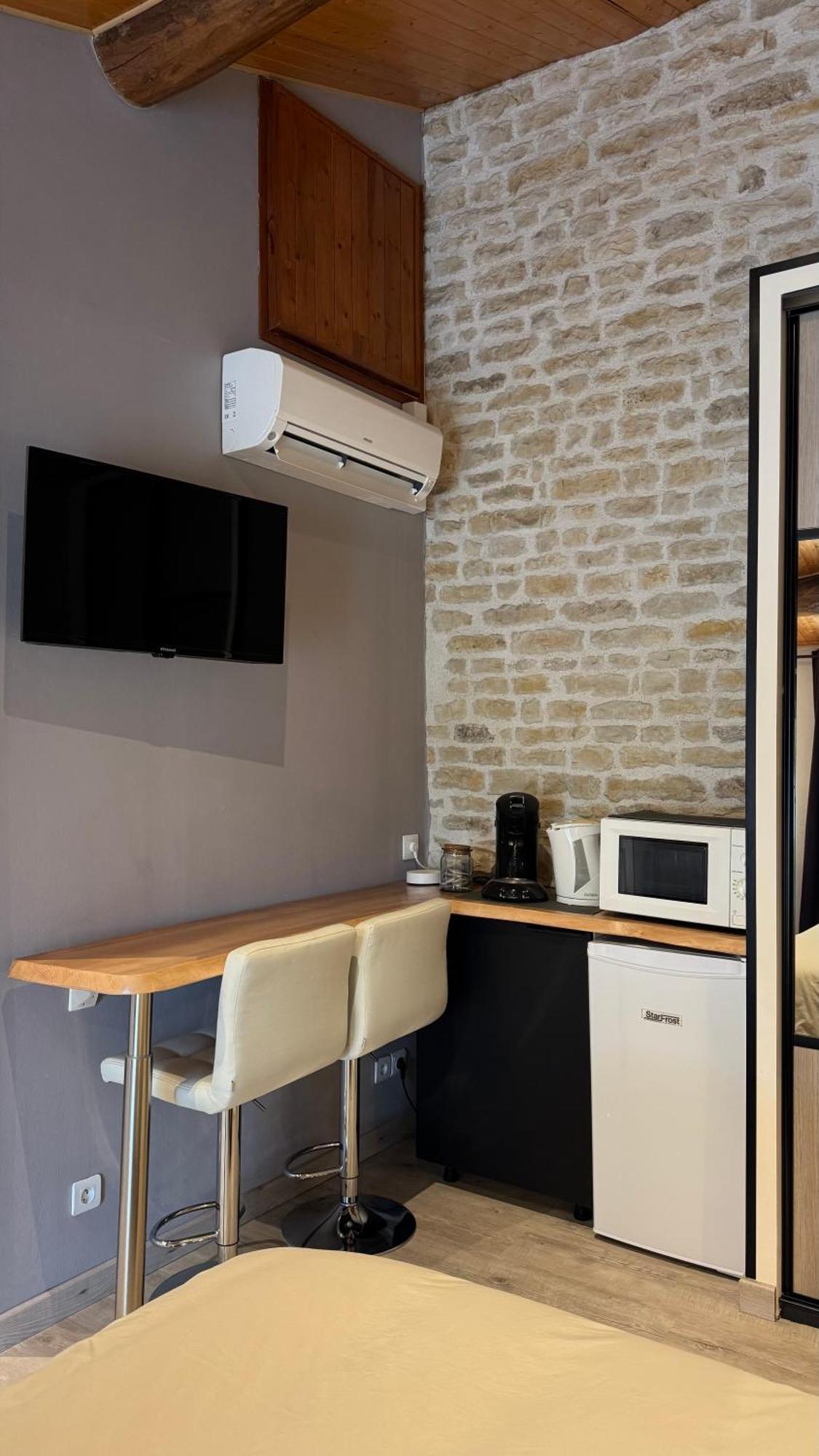 Chambres D'Hotes Les Rozieres Le Bourdet Bagian luar foto